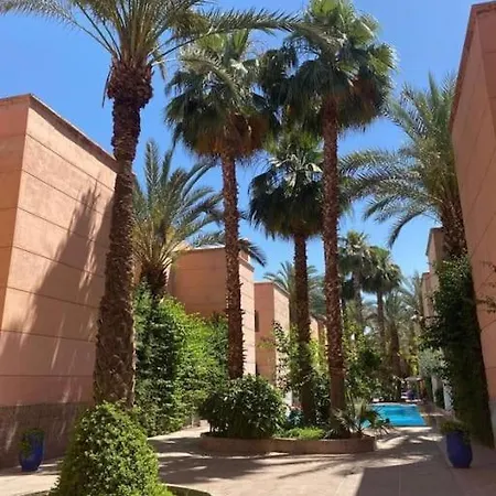 Riad Lalla Fatima- Residence Touristique Al Qaria Assiyahia- Services All-Inconciergerie مراكش المظهر الخارجي الصورة