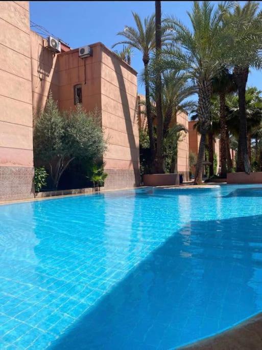 Lalla Fatima- Touristique Al Qaria Assiyahia- Services All-inconciergerie فيلة